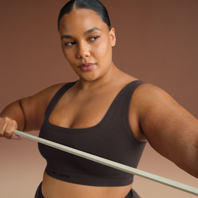 NikeSKIMS Vintage Seamless Women's Scoop Bra