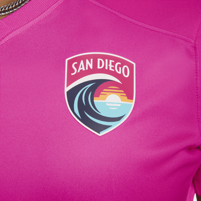 Jersey Nike Dri-FIT de la NWSL replica del San Diego Wave FC visitante 2024 Stadium para mujer