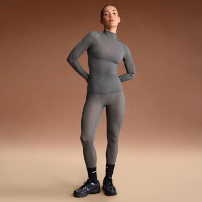 NikeSKIMS Weightless Layers Women's Mock-Neck Long-Sleeve Top