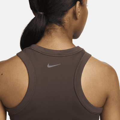 Camiseta de tirantes Dri-FIT cropped para mujer Nike One Fitted