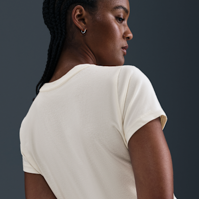 Nike Sportswear Chill Knit Women's Cropped T-Shirt