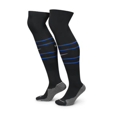 Inter Mailand Strike Home/Away Kniehohe Fußballsocken mit Nike Dri-FIT-Technologie