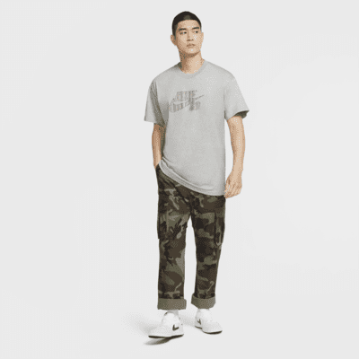 Nike SB Men's Logo Skate T-Shirt