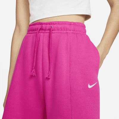 Shorts de tiro alto de tejido Fleece para mujer Nike Sportswear Essential