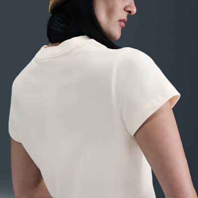 Nike ACG Women's Dri-FIT Short-Sleeve T-Shirt
