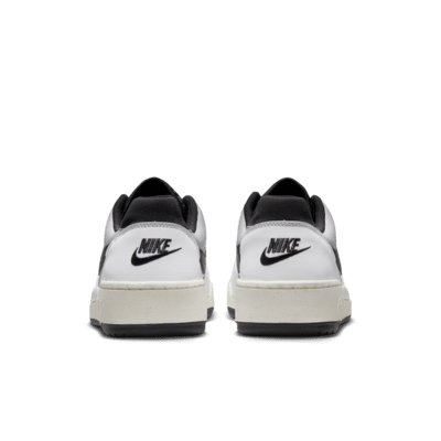 รองเท้าผู้ชาย Nike Full Force Low