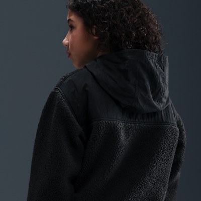 Nike Sportswear Club Fleece Huvtröja med ledig passform och 1/4-dragkedja för ungdom