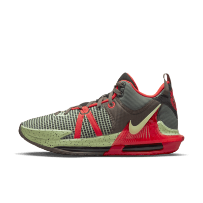 LeBron Witness 7 EP Basketball Shoes. Nike PH