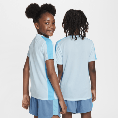 Kylian Mbappé Dri-FIT Academy23 voetbaltop voor kids