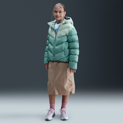 Puffer τζάκετ Therma-FIT σε ριχτή γραμμή Nike Sportswear All Day Play για μεγάλα παιδιά