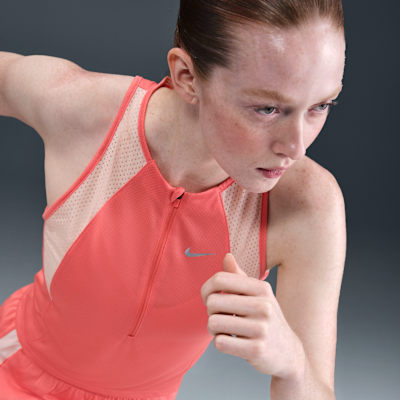 Dámské tílko Nike Dri-FIT