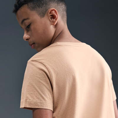 Nike Sportswear Older Kids' T-Shirt