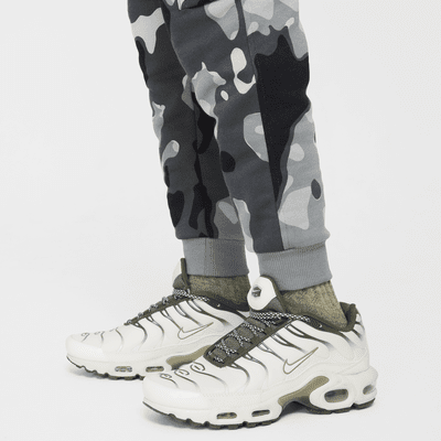 Pantalon cargo à motif camouflage Nike Sportswear Club Fleece pour ado