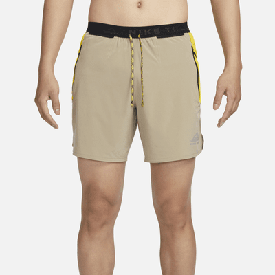 Shorts de running con forro de ropa interior Dri-FIT de 18 cm para hombre Nike Trail Second Sunrise