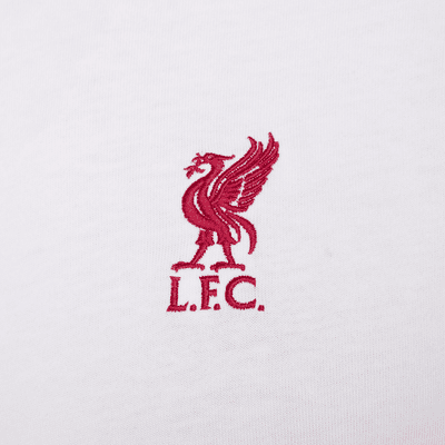 Liverpool F.C. Premium Essential Men's Nike Football T-Shirt