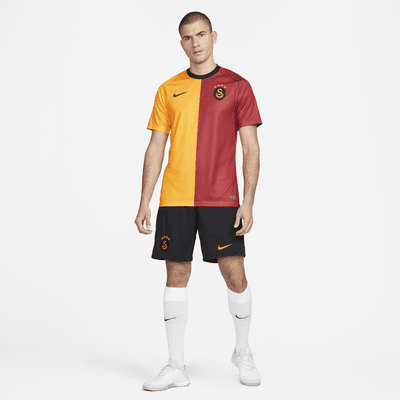 Galatasaray 2022/23 Home Men's Nike Dri-FIT Short-Sleeve Football Top