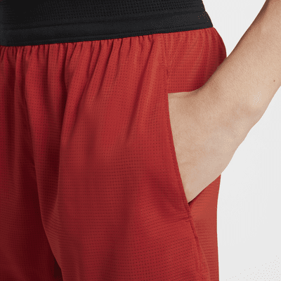 Nike Multi Tech Dri-FIT ADV trainingsshorts voor jongens