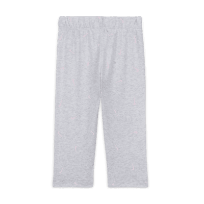 Nike Essentials Baby (0-9M) Pants (3-Pack)