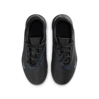 Tacos de fútbol para pasto sintético (turf) para niños grandes Nike Jr. Phantom 6 Low Club
