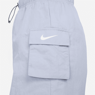 Nike Sportswear Essential Women's Woven High-Waisted Shorts