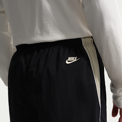 Nike Sportswear Club Men's Lightweight Trousers