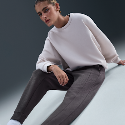 Joggers Dri-FIT de tiro medio para mujer Nike 24.7 ImpossiblySoft