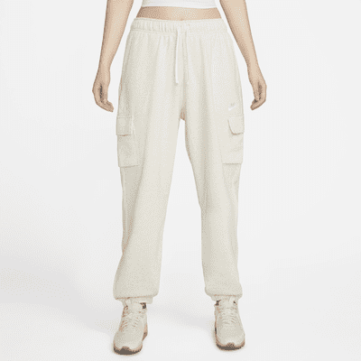 Nike Sportswear Club Fleece Women's Mid-Rise Oversized Cargo Sweatpants.  Nike.com
