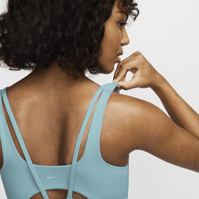 Bra deportivo de media sujeción de corte largo con almohadillas para mujer Nike Zenvy