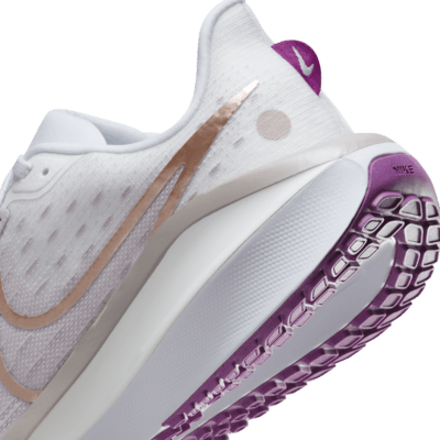 Tenis de correr en carretera para mujer (extraancho) Nike Vomero 17