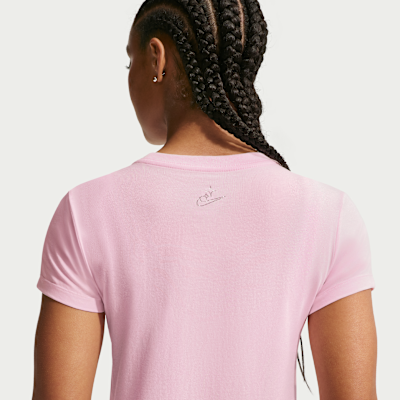 Playera slim cropped para mujer Nike Sportswear Chill Knit