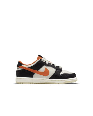 Dunk Low GS Halloween Black Orange Glow By Nike – SoleMate Sneakers