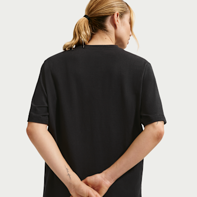 Playera de ajuste holgado para mujer Nike Sportswear Essentials