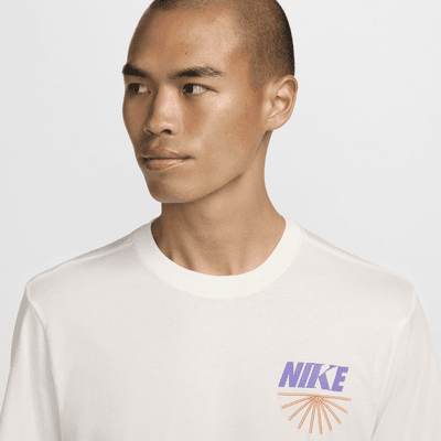 Nike Sportswear 男款 T 恤