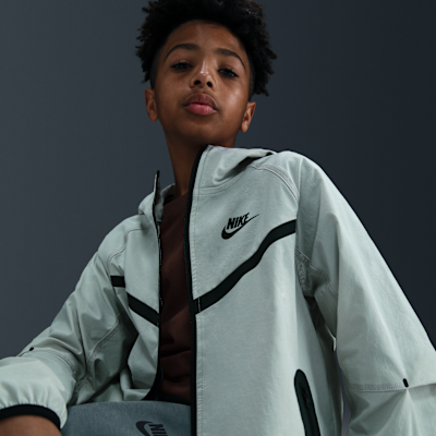Kurtka z tkaniny dla dużych dzieci (chłopców) Nike Tech