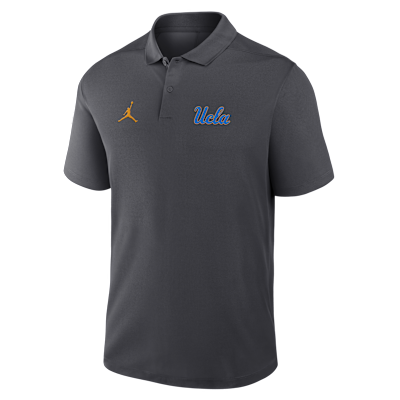 Polo universitario Nike Dri-FIT para hombre UCLA Primetime Victory Primary Logo