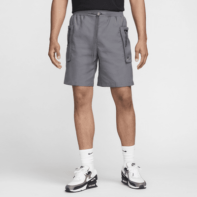 Shorts Utility de tejido Woven para hombre Nike Sportswear Tech Pack