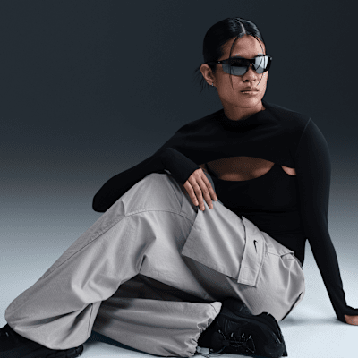 Nike Sportswear Women's Mid-Rise Oversized Cargo Trousers