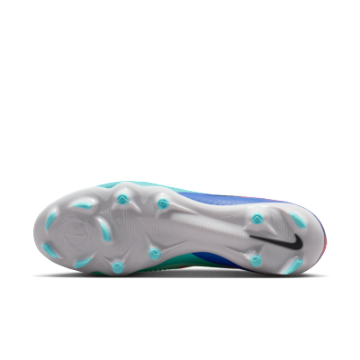 Nike United Phantom 6 Low Academy Multi-Ground Football Boots