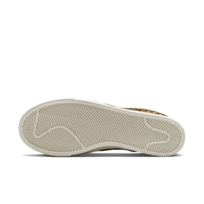 NikeCourt Legacy Leopard Women's Slip-On Shoes