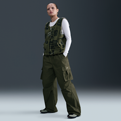 Nike Sportswear Women's Mid-Rise Oversized Woven Cargo Pants