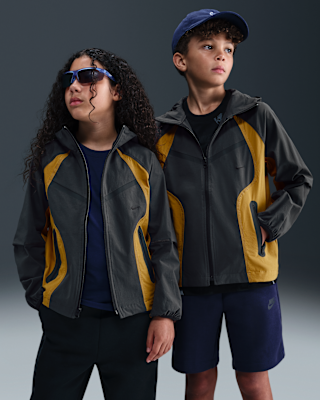Детская куртка Nike Tech Big Kids' (Boys') Woven