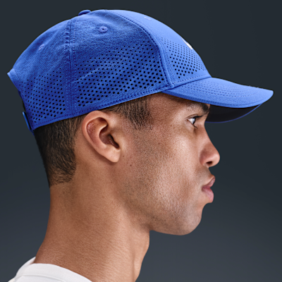 Nike Dri-FIT ADV Club Structured Swoosh Cap