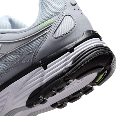 Nike P-6000 herenschoenen