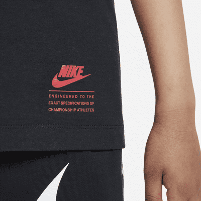 Nike Sportswear Big Kids' (Boys') T-Shirt