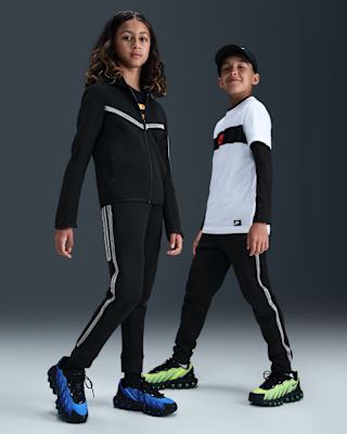 Детские спортивные штаны Nike Sportswear Tech Fleece Big Kids' (Boys') Joggers