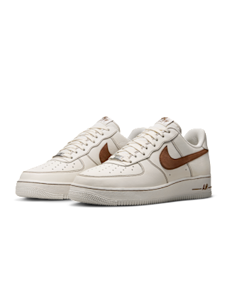 Nike Air Force 1 '07 LV8