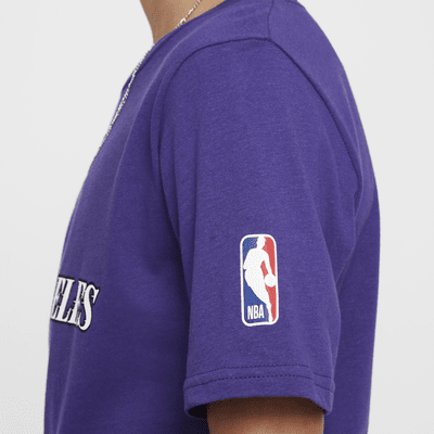 Los Angeles Lakers City Edition Nike NBA-T-Shirt mit Logo für ältere Kinder