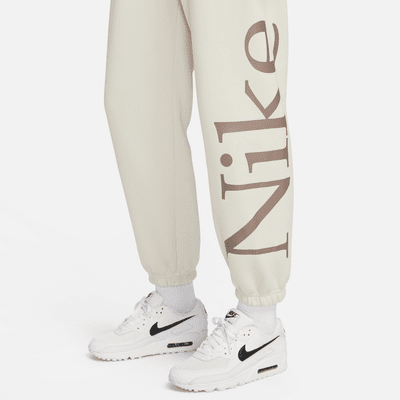 Nike Sportswear Phoenix Fleece Women's Oversized Logo Tracksuit Bottoms ...
