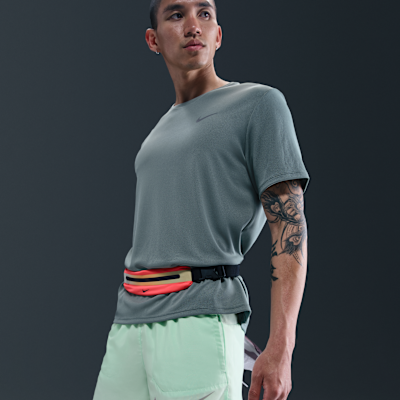 กางเกงวิ่งขาสั้น 5 นิ้วมีซับในผู้ชาย Dri-FIT Nike Stride
