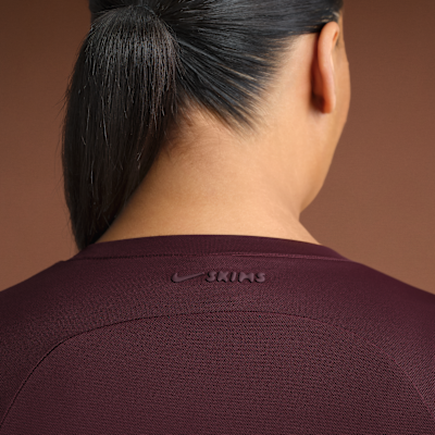 NikeSKIMS Airy Women's Long-Sleeve Crew-Neck Top